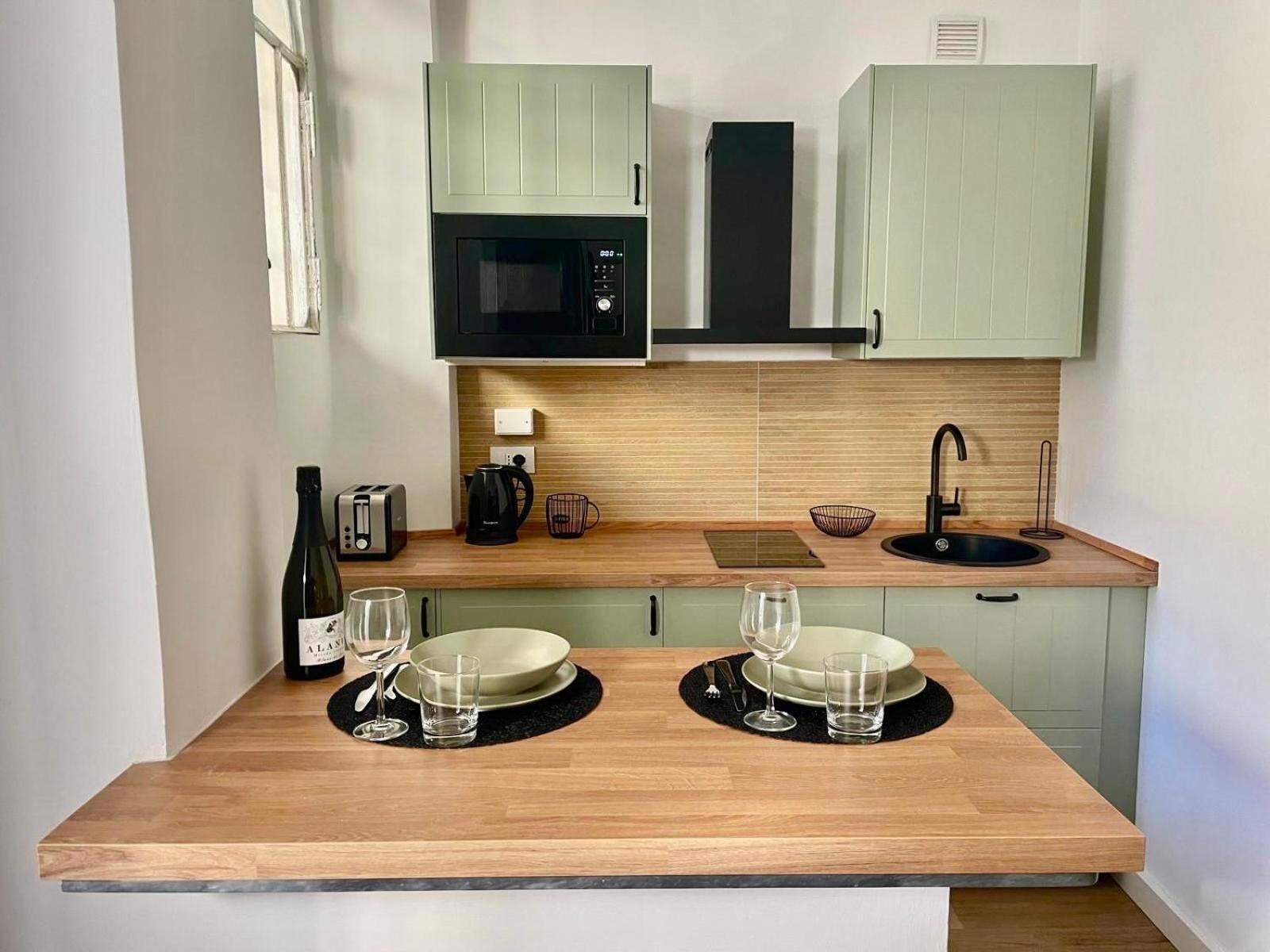 A Due Passi Dal Colosseo Appartement *
